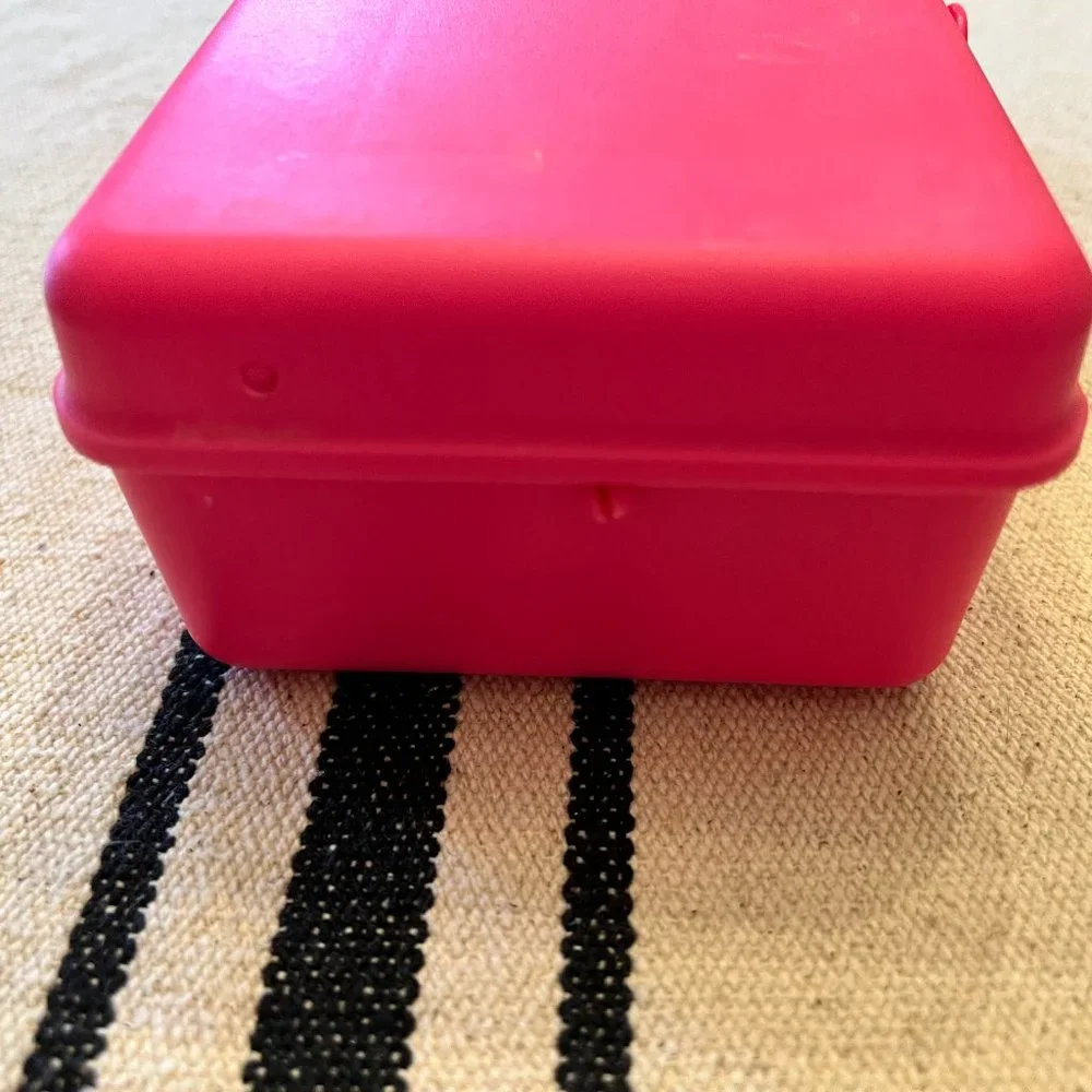 Vintage Mini Caboodles Make Up Jewelry Case With Mirror 2605 Pink 1980s